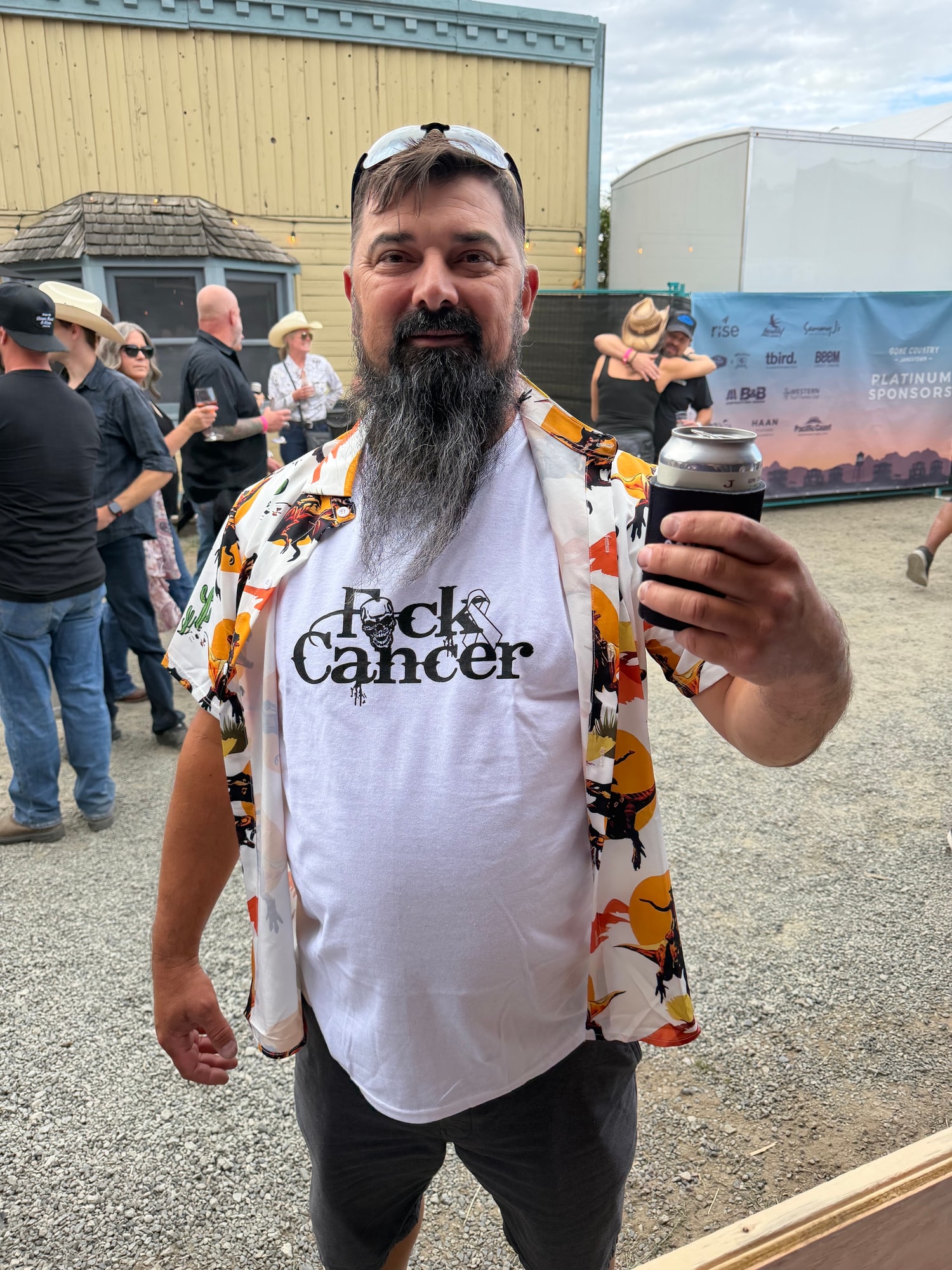 Supporters, image 3