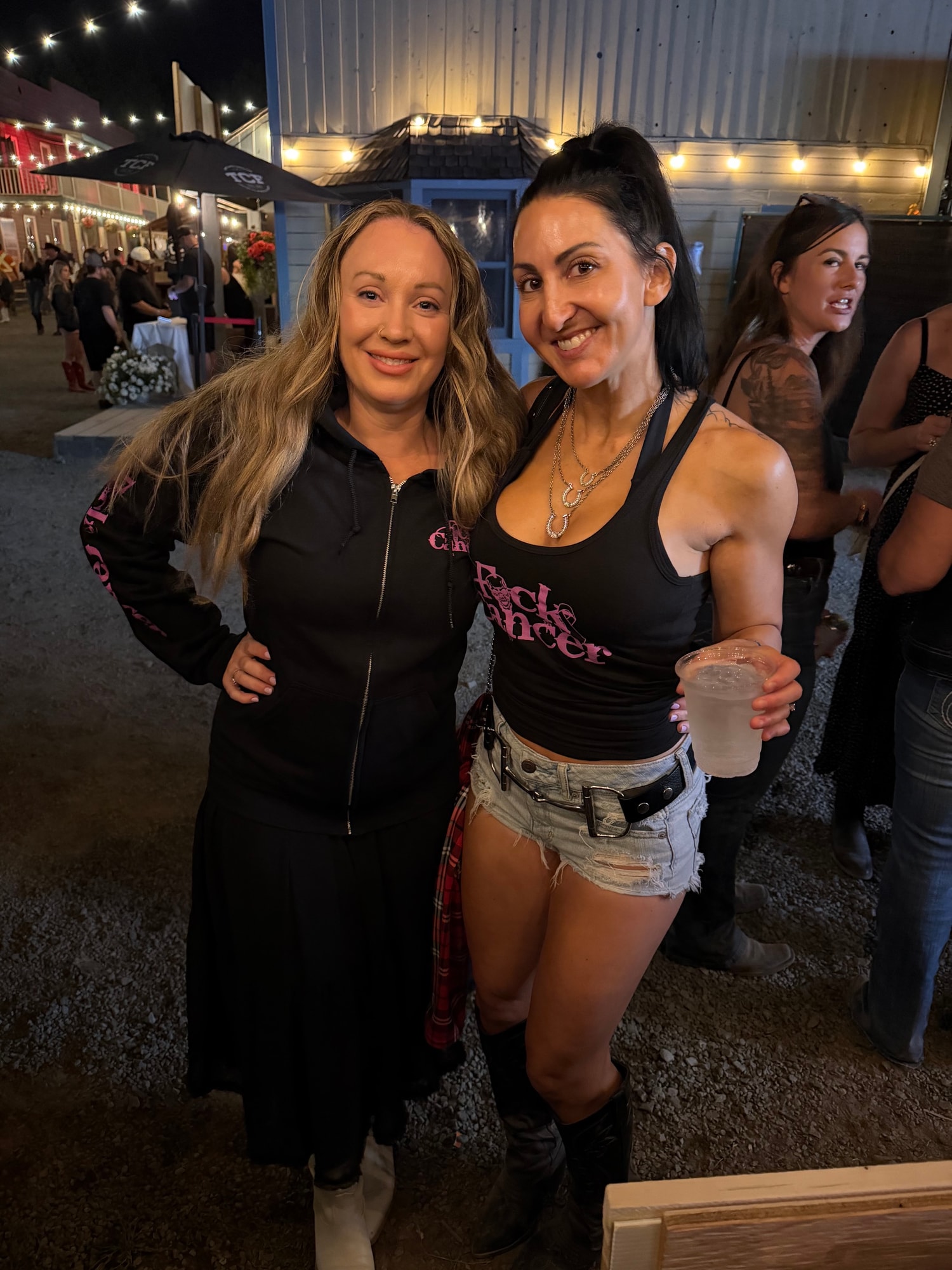 Supporters, image 6