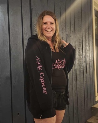 Jenn Weiss, Volunteer